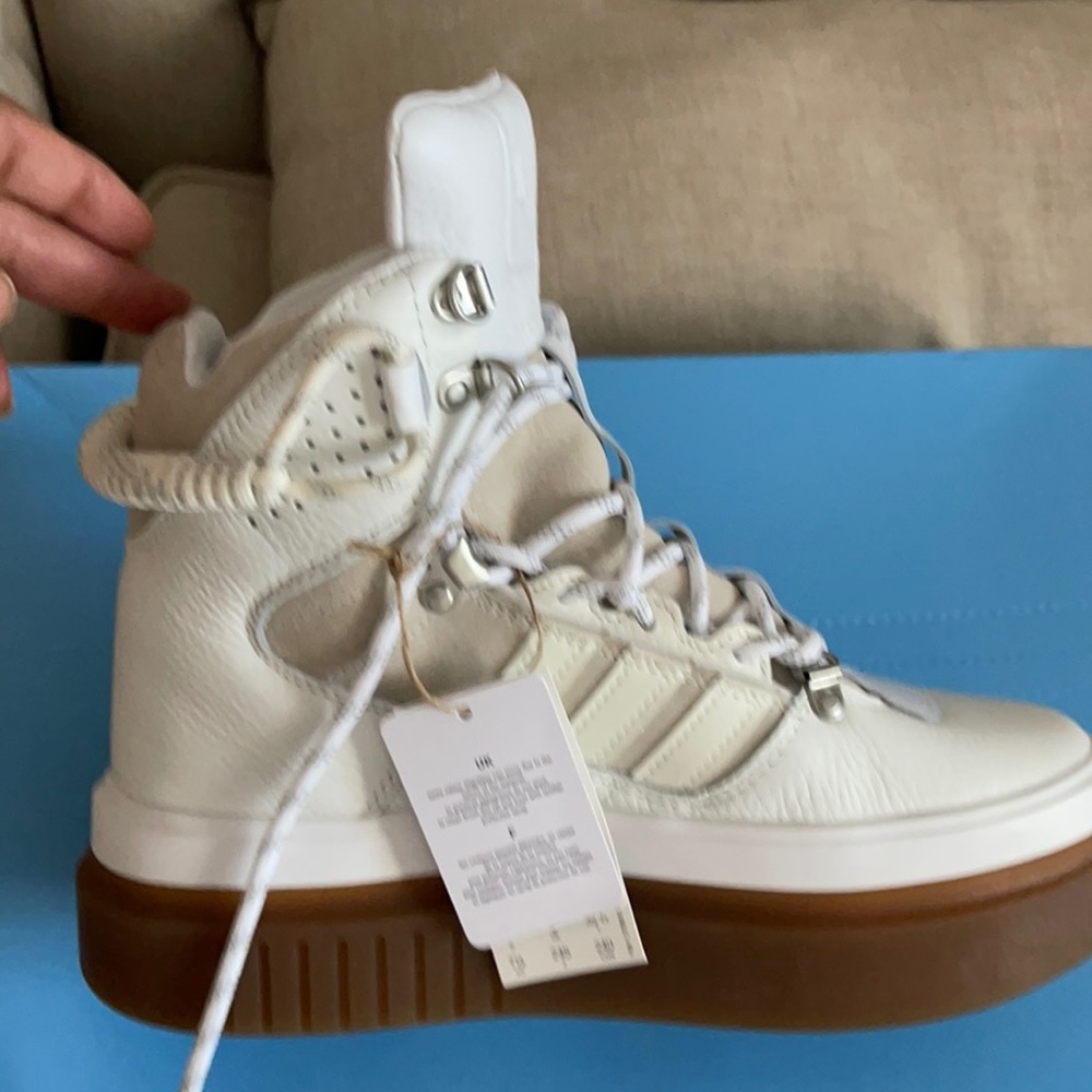 Brand New Adidas Beyoncé Ivy Park Super Sleek Boot